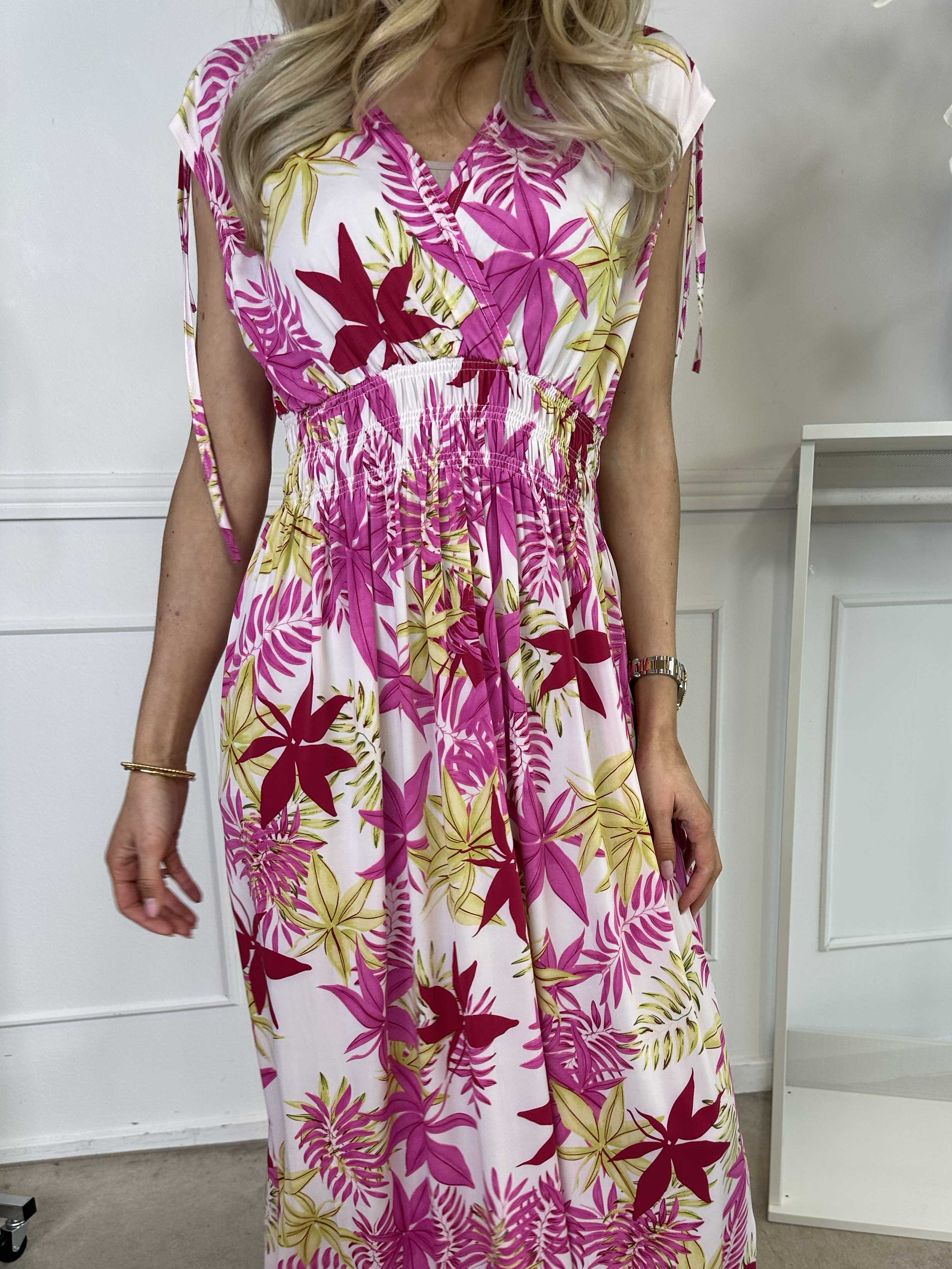 Pams Leaf Sleeveless - Elastisk klänning med bladmotiv och smockad midja